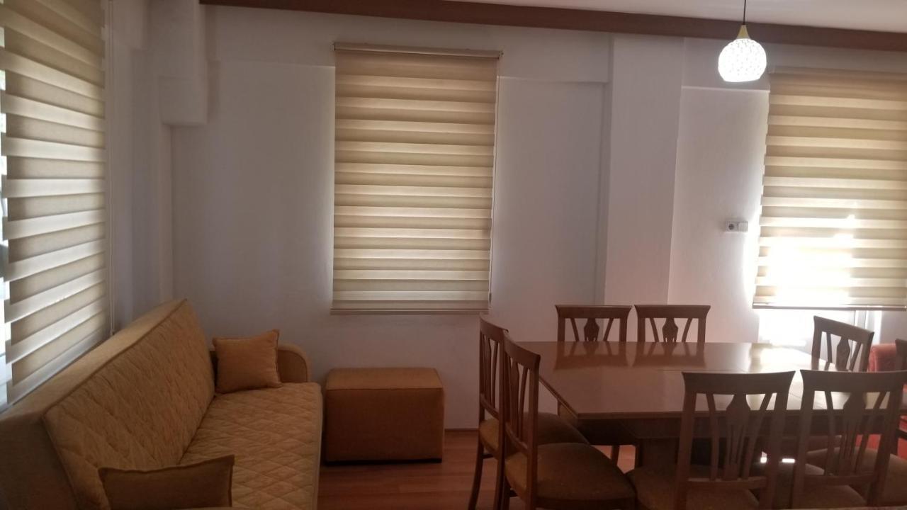 Huge Evleri 2 Apartamento Marmaris Exterior foto