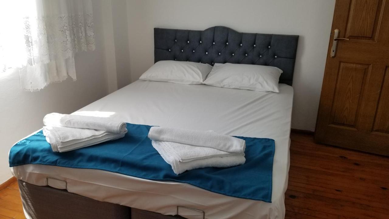 Huge Evleri 2 Apartamento Marmaris Exterior foto